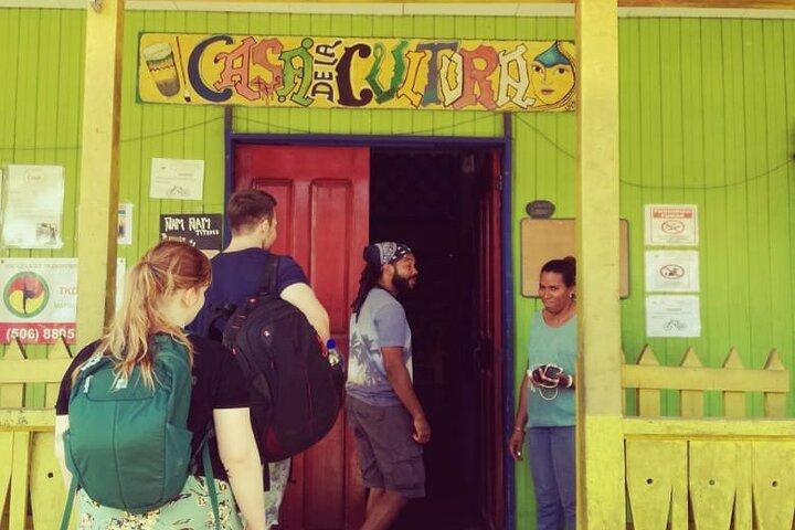 Taste o Caribe para Puerto Viejo Food and Culture Walking Tour
