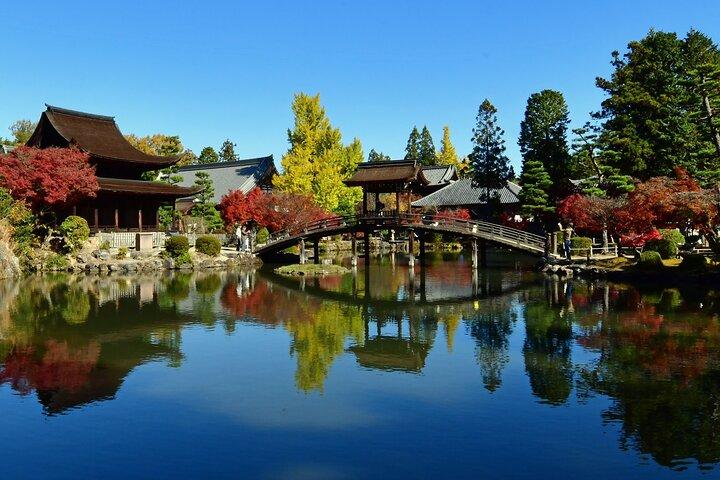 京都の嵐山の竹林：3時間のガイド付きツアー