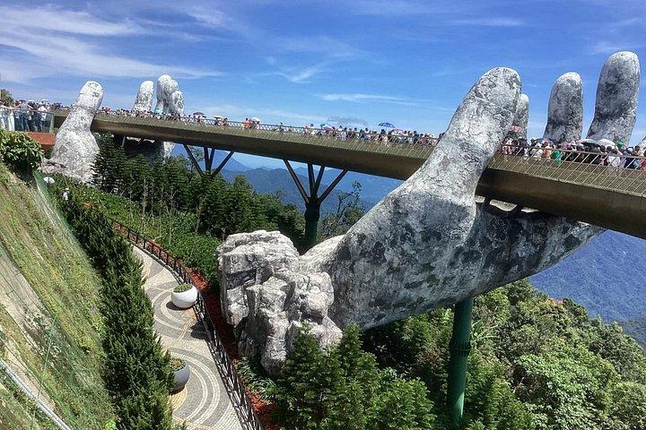 息子の早朝ツアーとケーブルカー経由のゴールデンブリッジバナヒルズ1日ツアー