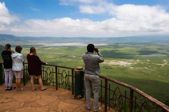 4 - Day Safari à Tarangire, Lac Manyara et cratère Ngorongoro