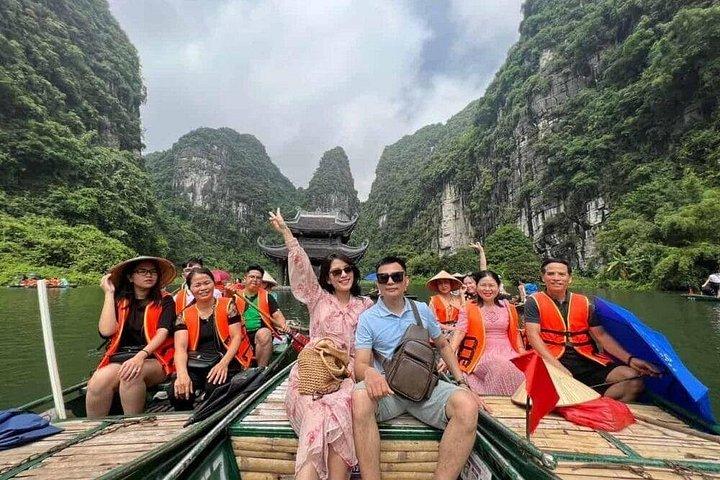 ニンビンからハロン湾へ2-5と日帰り旅行-スタークルーズ