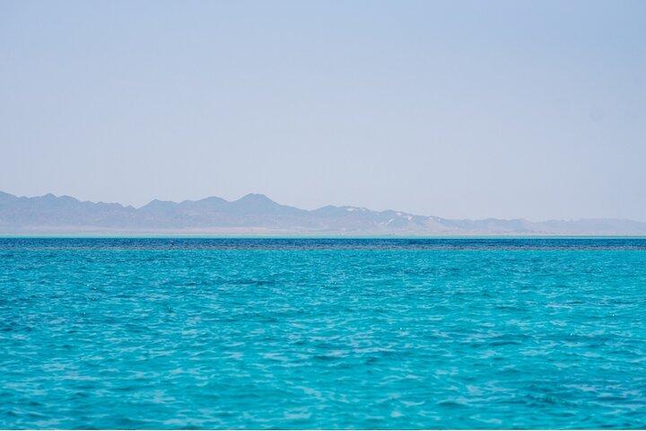 Sharm El-Sheikh: Ras Mohamed & White Island Snorkeling Trip