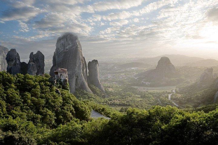2 Days Delphi and Meteora Private Trip