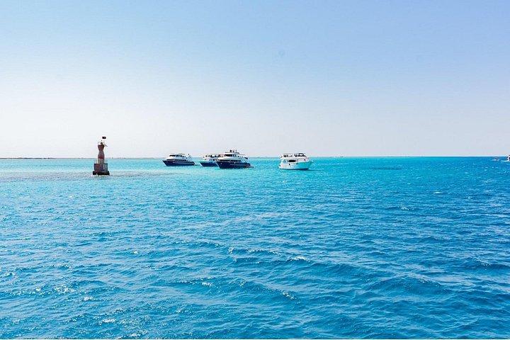 Sharm El-Sheikh: Ras Mohamed & White Island Snorkeling Trip