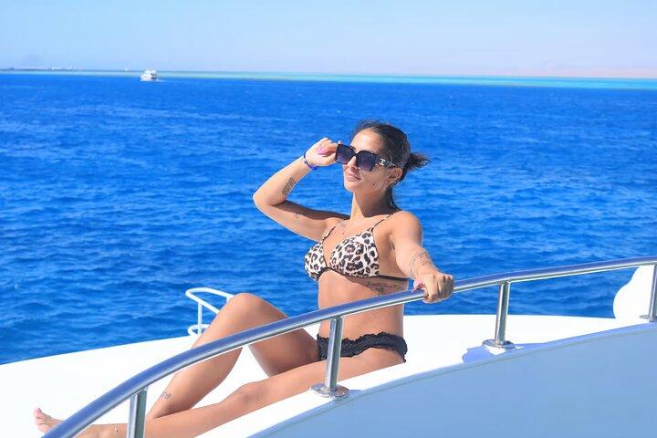 Sharm El-Sheikh: Ras Mohamed & White Island Snorkeling Trip