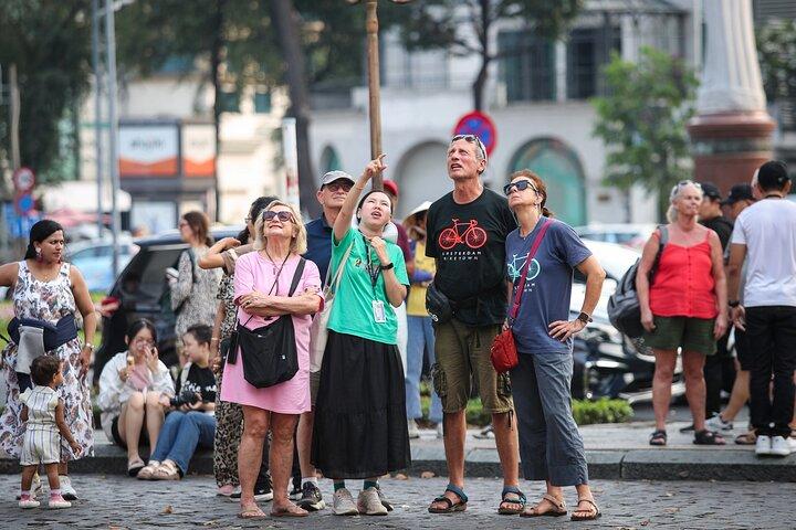 Ho-Chi-Minh-Stadtrundfahrt mit dem Auto