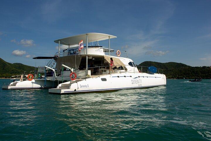 Tour de día completo por las islas tropicales de Pattaya 3