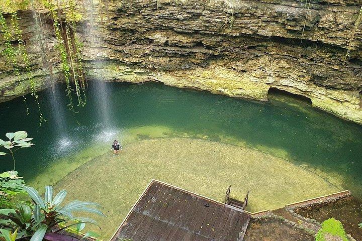 Chichen Itza Tour: Valladolid & Cenote Adventure with Buffet