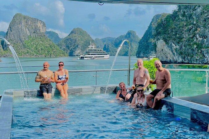 5 - Star Halong Bay e Lan Ha Bay Day Cruise com caiaque e almoço