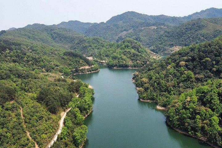 Private Car and Tour Guide Exploring Northern Vietnam