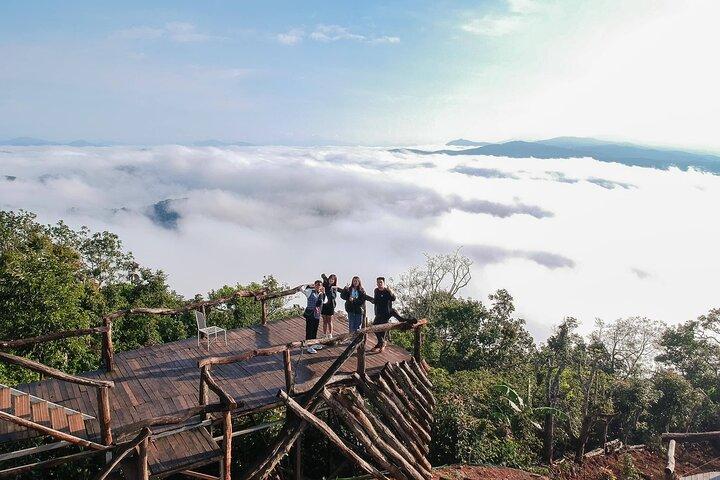DA Lat Dawn Adventure: Berg, moln och natur