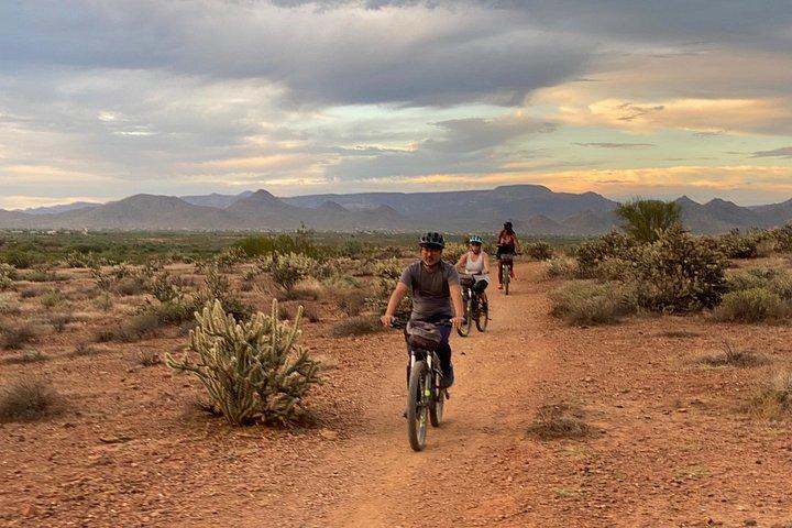 Arizona Desert Geführtes E-Bike Abenteuer