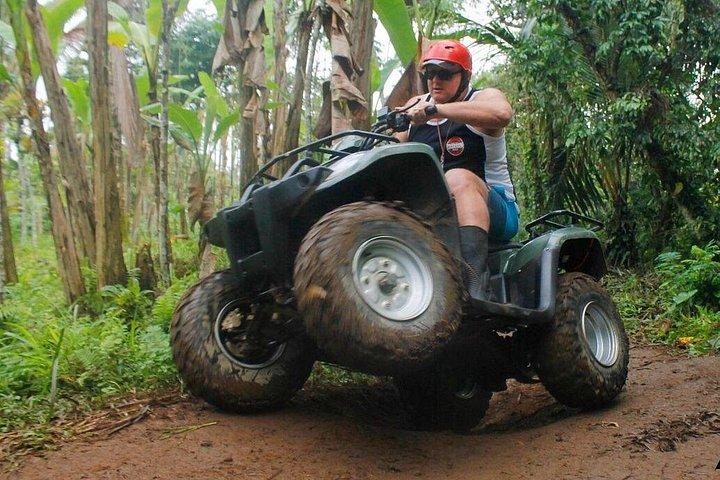 5 ore Vulcano e giungla Dirtbike Tour