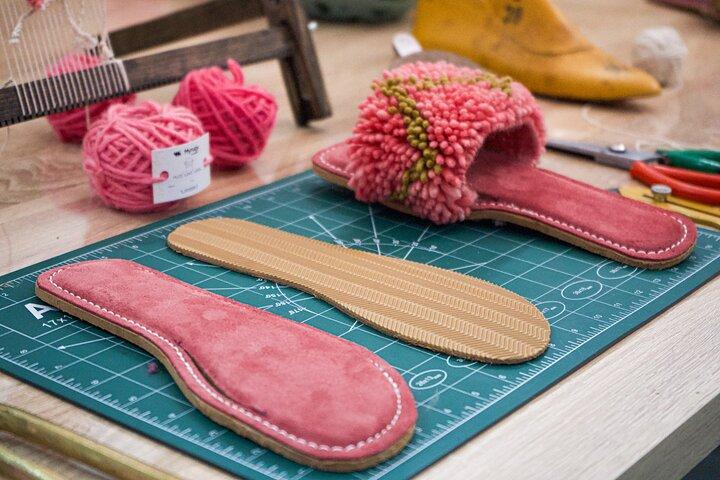 Erstellen Sie Ihre eigenen marokkanischen Sandalen mit Teppich Webtechniken