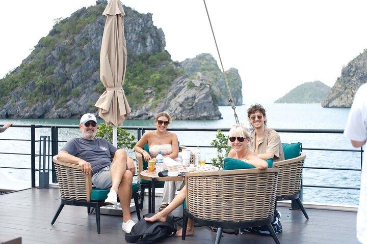 ハロン・カタマランによるハロン湾＆ランハ湾豪華日帰りクルーズ