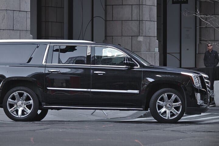 NYC Airports All Inclusive Private Roundtrip Transfer JFK LGA EWR