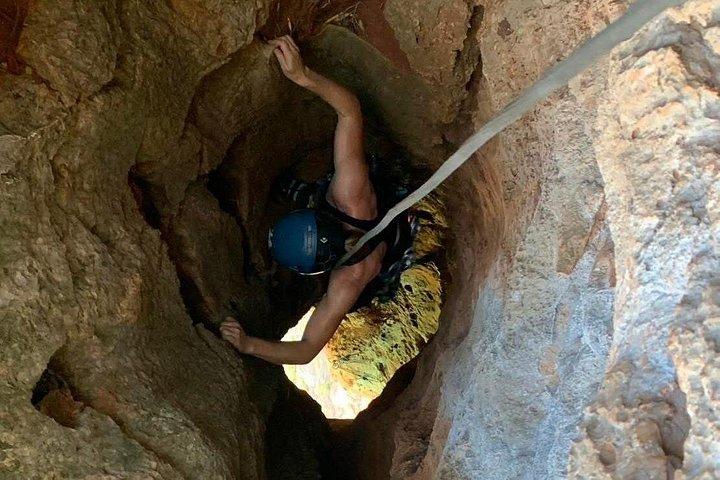 ライレー・クラビ半日ロッククライミングとビッグバット洞窟