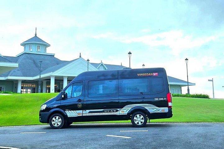 ダナン豪華Dカーリムジン送迎とプライベートVIP旅行