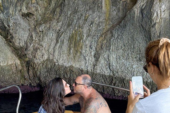 プライベートボートでポジターノとジェラント湾へ。昼食付き