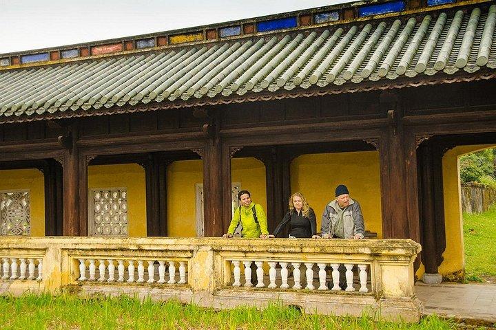 Hue Imperial Citadel Walking Tour – Small Group & Expert Guide