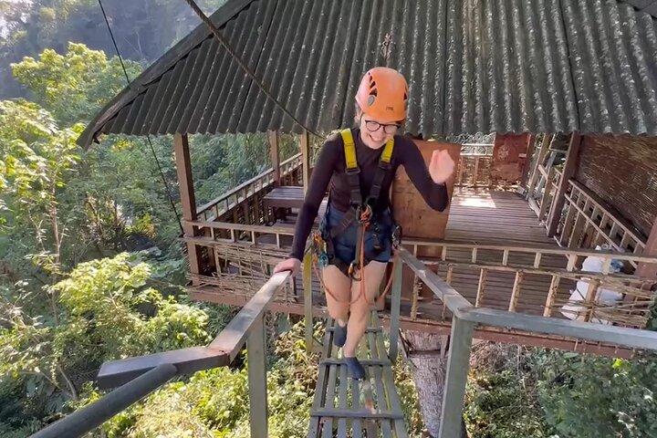 Vang Vieng : Zipline, Cave Tube, Trek, Longtail Boat, lagoa 2
