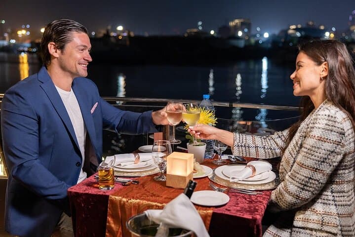 Dubai Canal Dinner Cruise with La Perle Show GOLD Tickets Combo