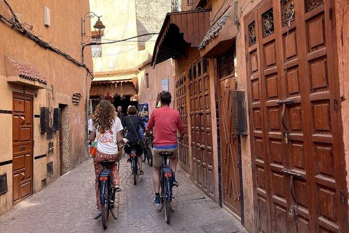 Scopri il meglio di Marrakech in e-bike