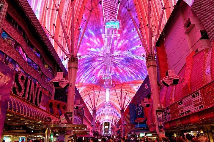 ラスベガスナイトツアー、フリーモントセントエクスペリエンス＆ウェルカムサイン