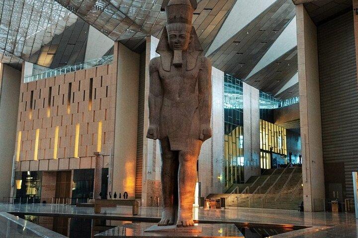 Tutankhamon – Grand Egyptian Museums öppningsturné 2025