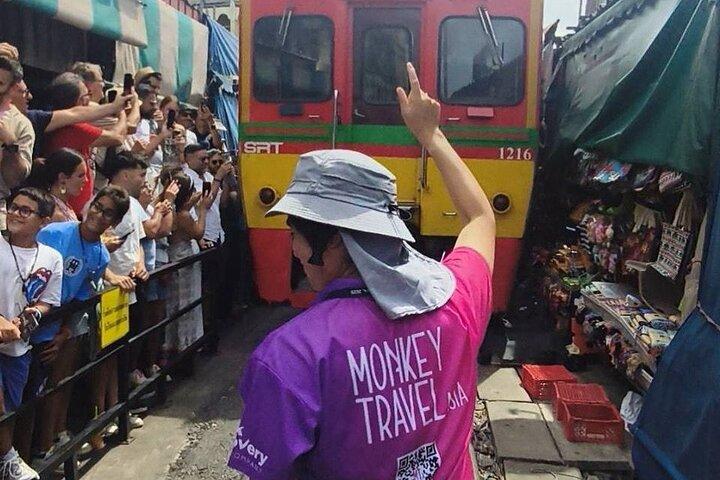 Bangkok: Schwimmender Markt und Zugmarkt mit Bootsfahrt