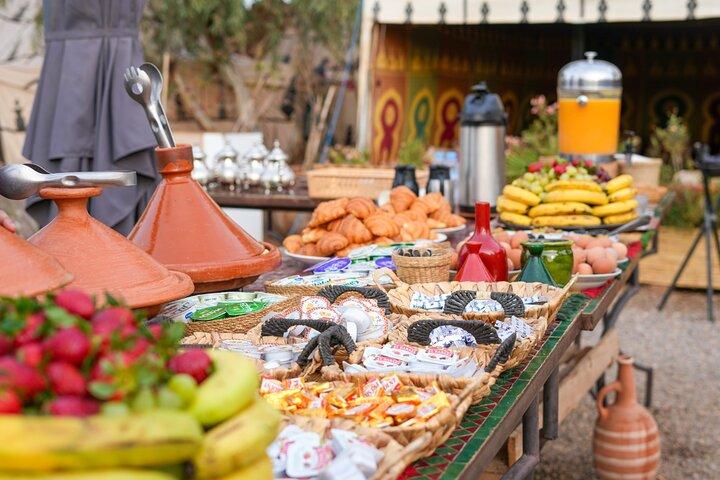 Volo magico in mongolfiera e colazione marocchina