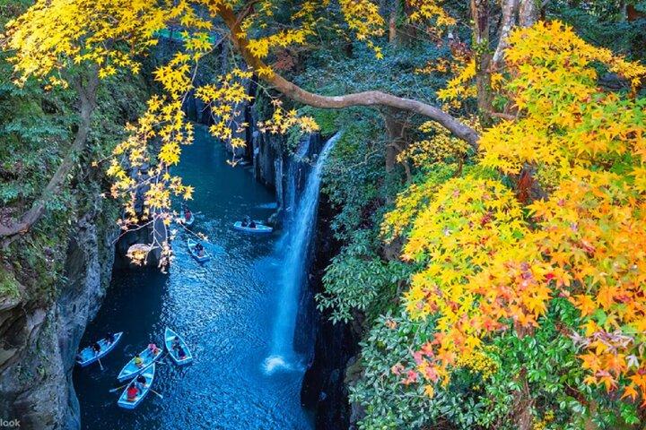 Fukuoka : Mt.Aso, Miyazaki, Takachiho Gorge met lunchtour met rundvlees