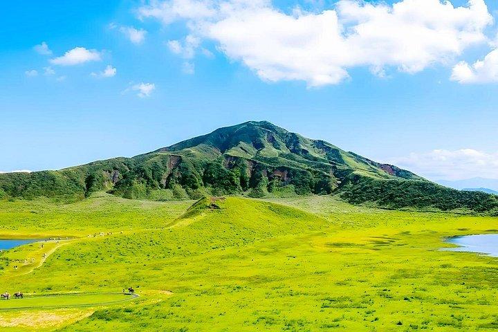 福岡：阿蘇山、宮崎、高千穂峡 牛肉ランチツアー