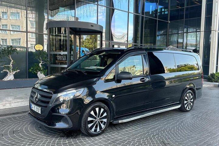 Private Istanbul Airport Transfer in Mercedes