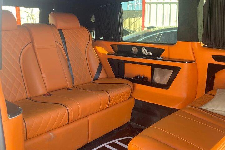 Private Istanbul Airport Transfer in Mercedes