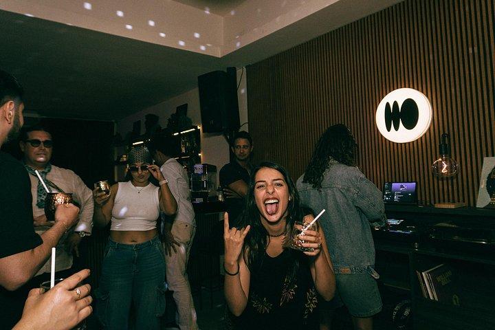 Saturday Night Bar Crawl in Cali, Colombia