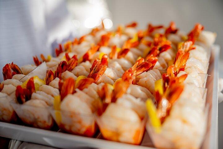 Key West Sunset Sail mit Open Bar, Live-Musik und Hors D'oeuvres