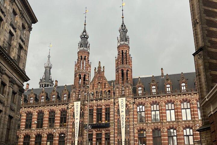 Amsterdam Private walking tour with a local