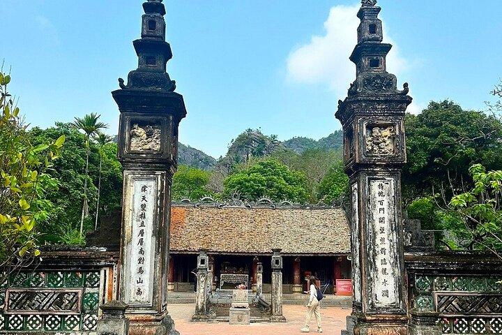 ハノイから：チャンアン風景＆ホアルーへの日帰り旅行