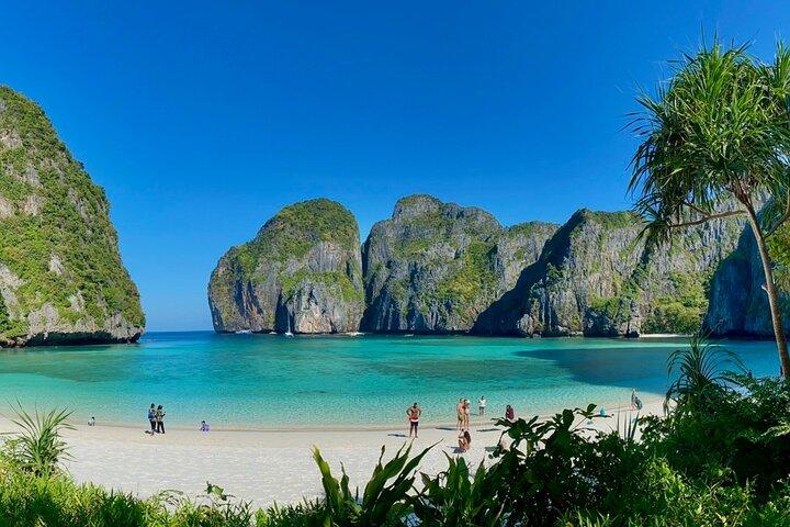 Phi Phi: Sunrise and Beat The Crowds Meio Dia de Speedboat