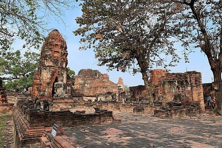 Ayutthaya Temples en dagstur fra Bangkok med solnedgangsbåd