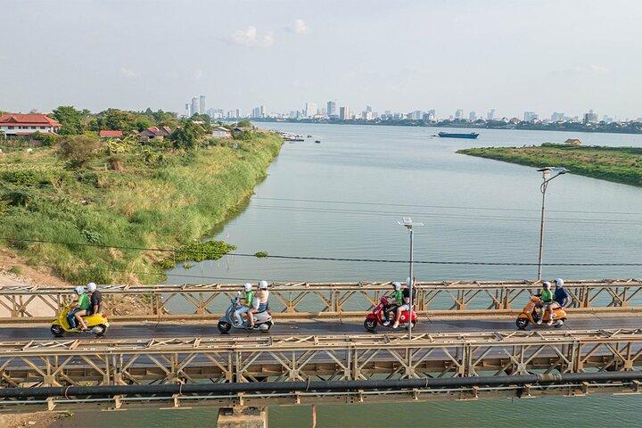 Phnom Penh Silk Island Vespa Tour with Cooking Class