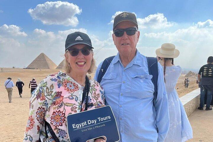 Alexandria to Pyramids and GEM Shared Day Trip with Egyptologist