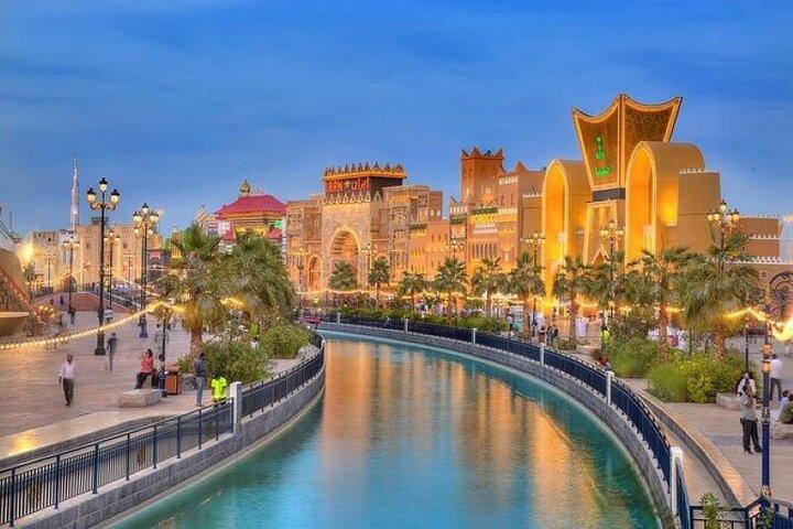 Bilhete Global Village com pick up and drop off opcional