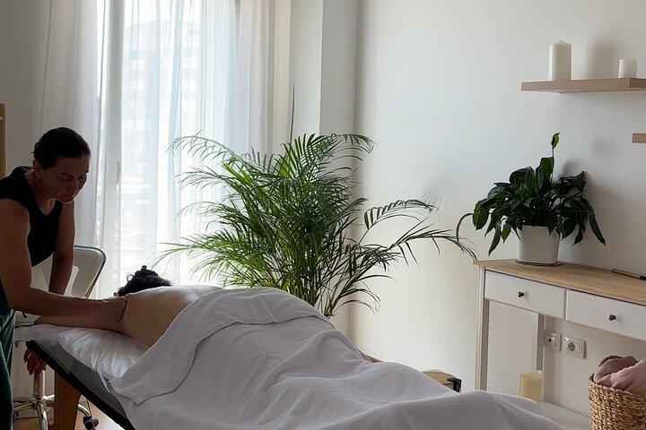 Massage de guérison avec pierres et tasses à Durres