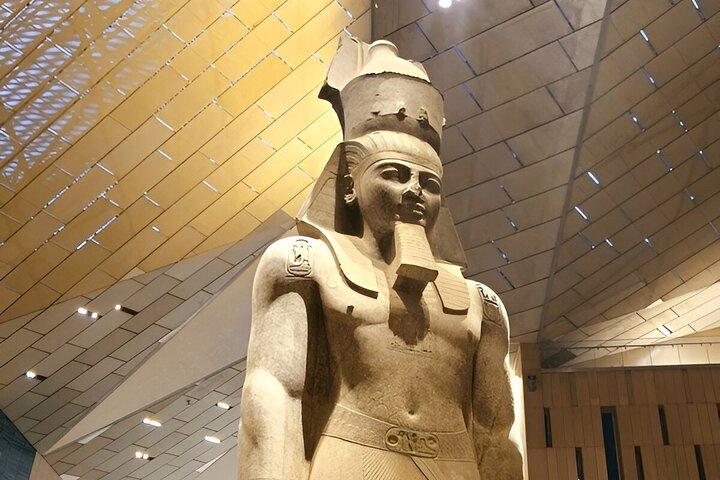 Cairo a Giza Tour alle Piramidi, GEM, Il Cairo Vecchio e Guida Esperta