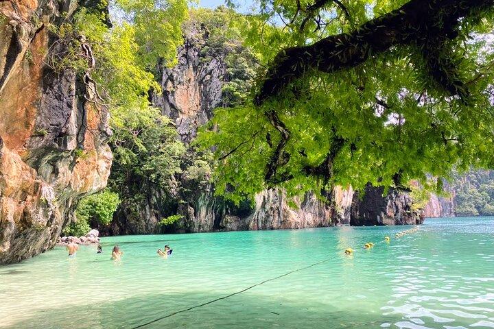 Hong Island Expedition to Krabi's Secret Chambers por Speedboat