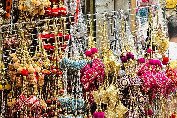 Individuelle Halbtages- und Ganztagestour Delhi Shopping, Street Food Tour