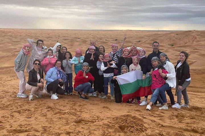 Premium Wüstensafari in Dubai mit Buffet-Abendessen