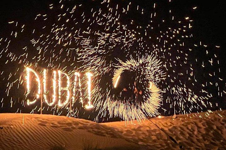 Premium Wüstensafari in Dubai mit Buffet-Abendessen